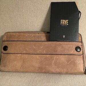 Womens Frye Beige Wallet
